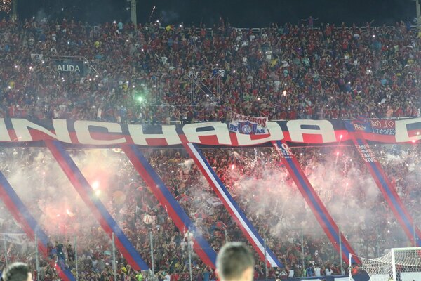 Cerro Porteño pide reconsiderar la sanción a su 'hinchada organizada'