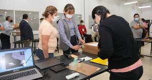 La Nación / TSJE audita materiales para municipales del domingo en Itacuá y Nueva Asunción