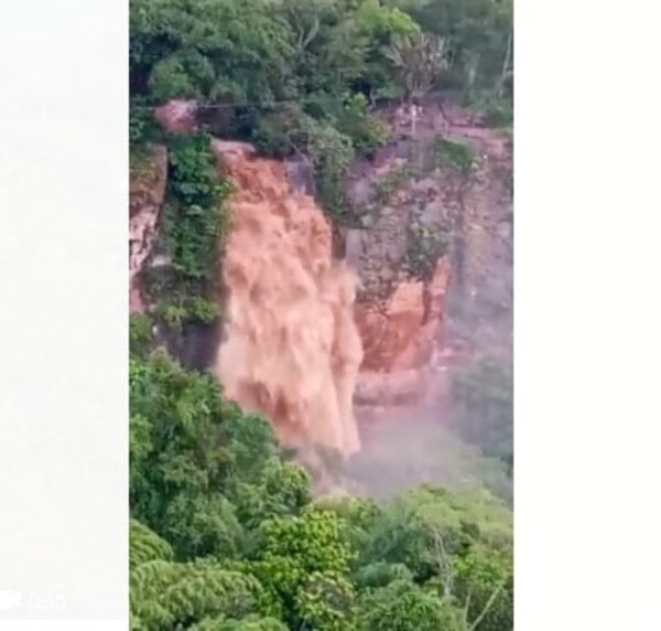 Salto Suizo y Mirian Mabel: imponente espectáculo natural tras las lluvias - Nacionales - ABC Color