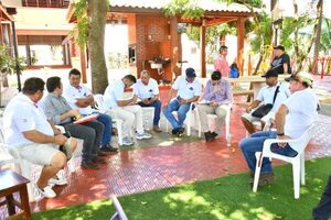 Itaipu realiza encuestas a pescadores - La Clave