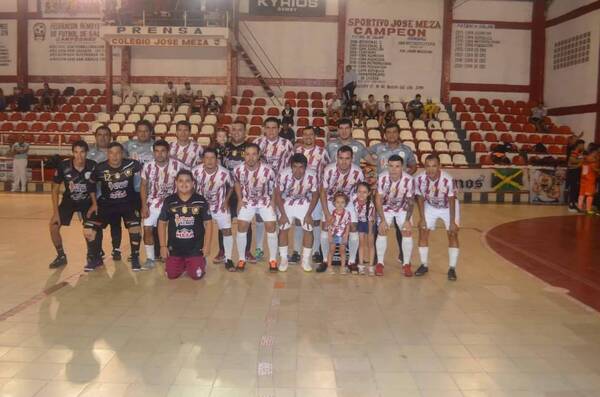 Crónica / José Meza y Victoria arrancan ganando el Nacional de Fútbol de Salón