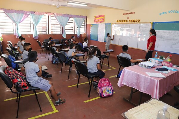 Estudiantes de San Pedro participaron de la campaña de concienciación sobre acoso escolar - .::Agencia IP::.