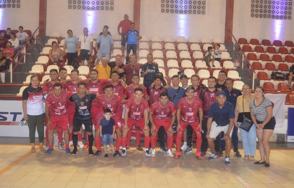 Emotivo arranque de fútbol de salón en homenaje a Darío Herrera •