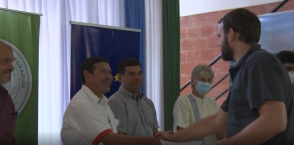 Culminó con éxito el curso superior de apicultura moderna en el Chaco