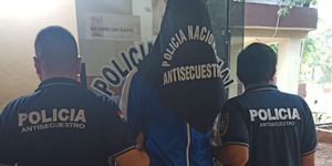 DETIENEN EN ITAPÚA A UN HOMBRE VINCULADO A UN SUPUESTO HECHO DE EXTORSIÓN - Itapúa Noticias