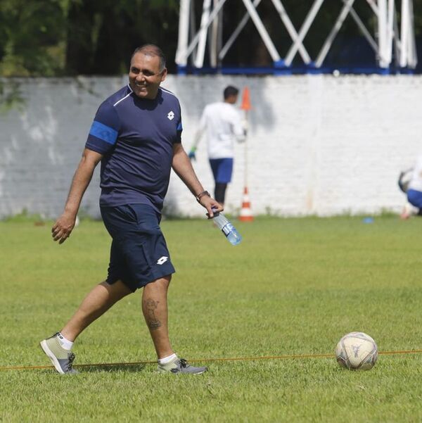 Pedro Sarabia, nuevo técnico de Nacional - Fútbol - ABC Color