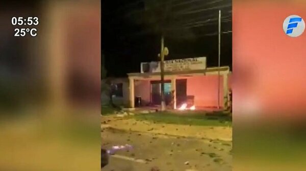 Violenta gresca entre Policías y manifestantes en Caaguazú | Noticias Paraguay