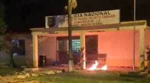 Seis agentes de GEO fueron heridos en ataques a comisaría de Caaguazú - Megacadena — Últimas Noticias de Paraguay