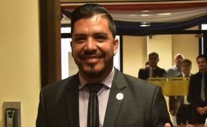 El diputado Carlos Portillo es beneficiado con libertad ambulatoria