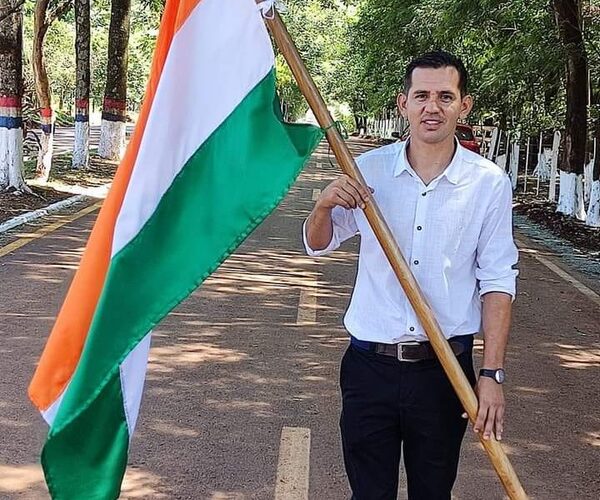 Intendente de Puerto Irala pide disculpas aliberales tras afiliarse al partido Colorado – Diario TNPRESS