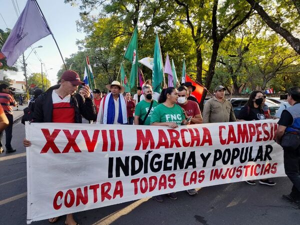 Marcha campesina: arrancó la movilización en Asunción - Nacionales - ABC Color