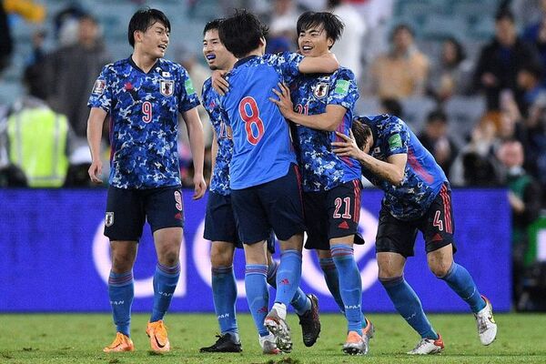 Japón y Arabia Saudita clasificaron a Qatar 2022 - Fútbol Internacional - ABC Color