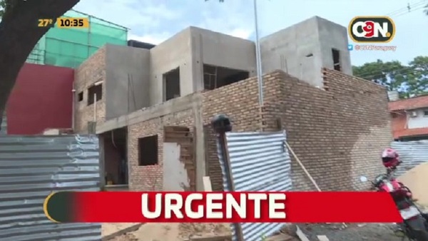 Macabro hallazgo en Fernando de la Mora: albañil asesinado a martillazos - C9N