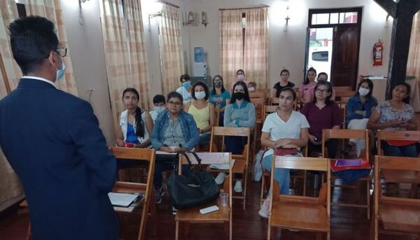 SINAFOCAL capacita sobre Plan de Negocio en Edelira