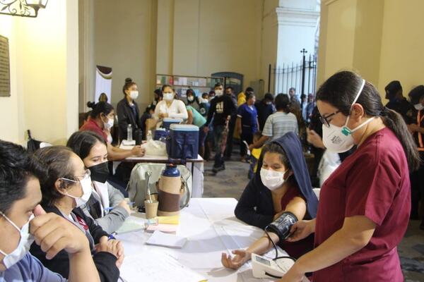 Brindan asistencia médica a indígenas y campesinos manifestantes - .::Agencia IP::.