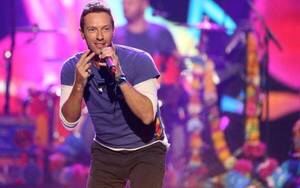 Crónica / [VIDEO] Coldplay le bajó una bachata y sorprendió al rollo
