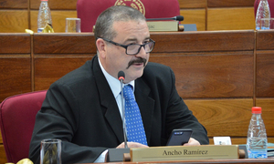 El senador “Ancho” Ramírez renunció al cargo - OviedoPress