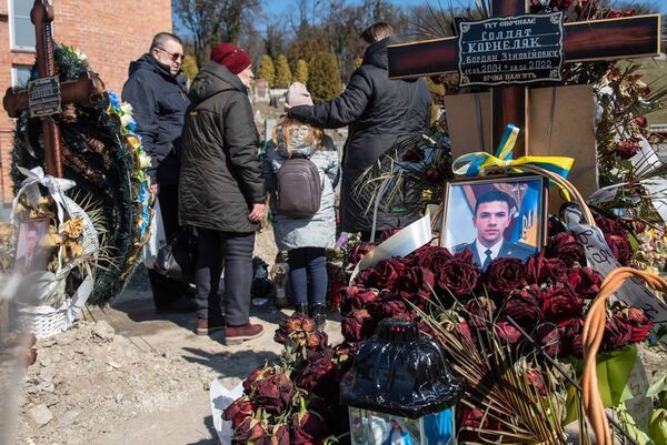 Ucrania y Rusia oficializan “primer verdadero intercambio de prisioneros de guerra” - Mundo - ABC Color