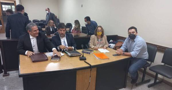 La Nación / Quema del Congreso: confirman condena de tres años de cárcel para Stiben Patrón