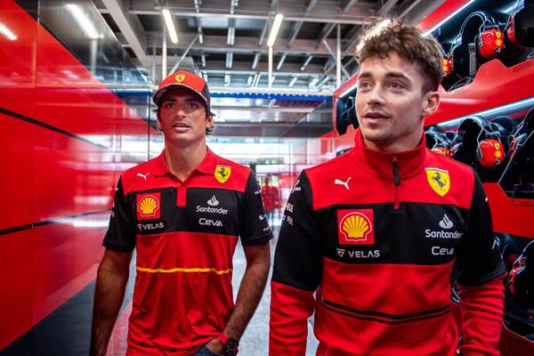 La Ferrari de Leclerc y Sainz, a confirmar que el Mar Rojo es el suyo - El Independiente