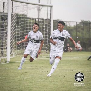 Olimpia se mantiene en la cima de la Sub 16   - Fútbol - ABC Color