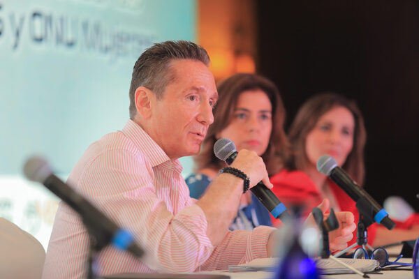 Banca mexicana reconoce que guerra en Ucrania reduce previsión de crecimiento - MarketData
