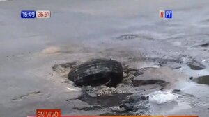 Cráteres de terror: Avenida Félix Bogado con un portal a otra dimensión | Noticias Paraguay