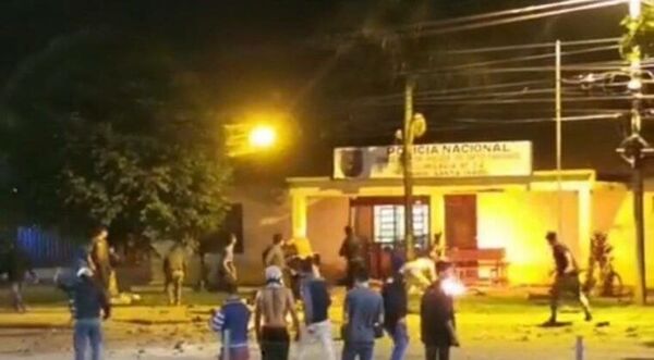 Gobernador advierte sobre infiltrados entre grupos de manifestantes