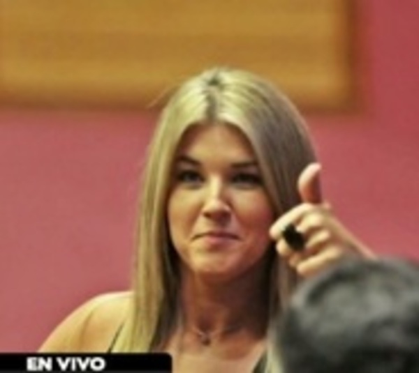 Condenan a 2 años de cárcel a Cynthia Tarragó en Estados Unidos - Paraguay.com