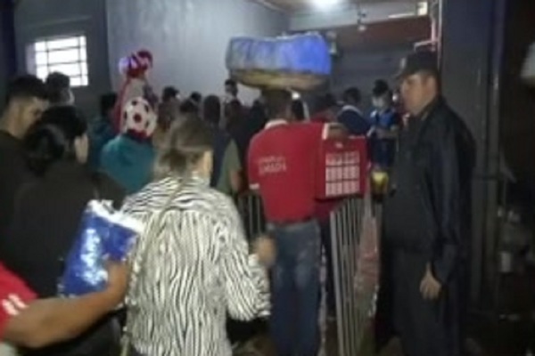 La Albirroja se presenta en el Este - SNT