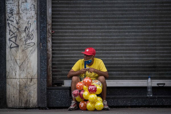 Gremio universitario de Venezuela rechaza la reducción de escalas salariales - MarketData