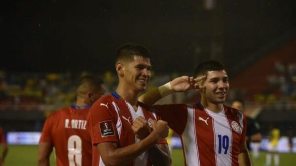 Paraguay muestra señales y vence a Ecuador