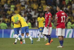 Dos penales y goles de Vinicius y Richarlison sellan goleada de Brasil - Fútbol Internacional - ABC Color