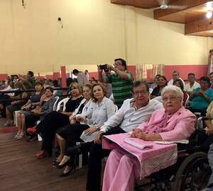 Diario HOY | Congreso expresa condolencias por muerte de madre de Nicanor