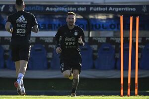 Argentina se prueba y defiende su invicto ante Venezuela - Fútbol - ABC Color