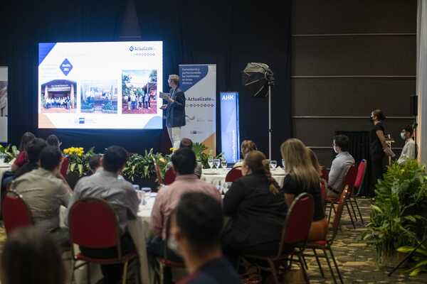 Presentan avances del proyecto que busca mejorar la educación técnica de jóvenes rurales - .::Agencia IP::.