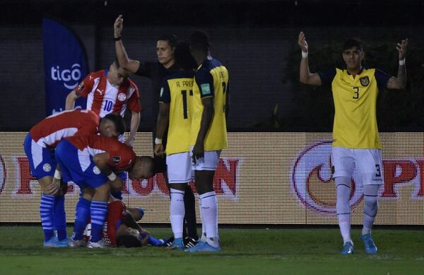 El reporte médico de la lesión Robert Morales en la rodilla derecha - Selección Paraguaya - ABC Color