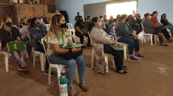 En Foro buscan fortalecer a mujeres emprendedoras