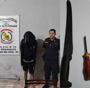 Víctimas reducen a peligroso delincuente - La Clave