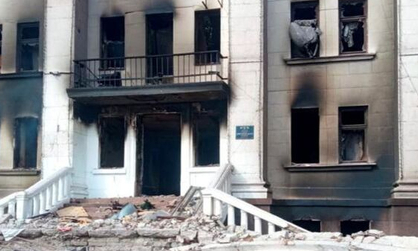 El ataque contra el teatro de Mariúpol dejó 300 víctimas, según fuentes locales - OviedoPress