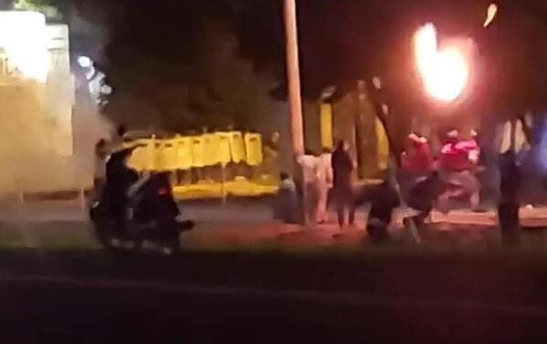 Casi 1.500 manifestantes acorralaron a menos de 100 policías en el ataque a comisaría de Caaguazú – Prensa 5