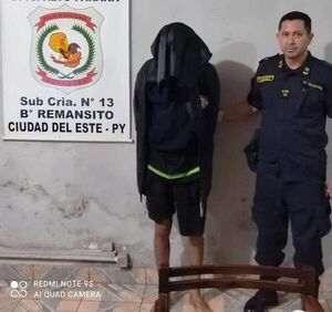 Familia captura a ladrón tras sorprenderlo en su vivienda - ABC en el Este - ABC Color