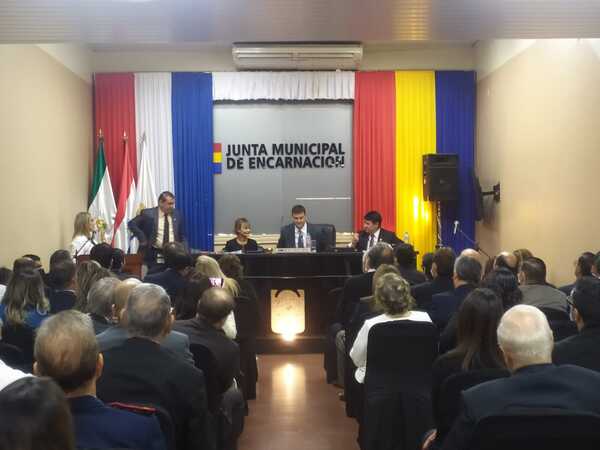 Sesión de honor por los 407 años de Encarnación