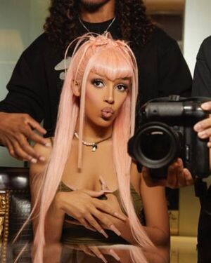 Las respuestas de los famosos paraguayos a Doja Cat - Gente - ABC Color