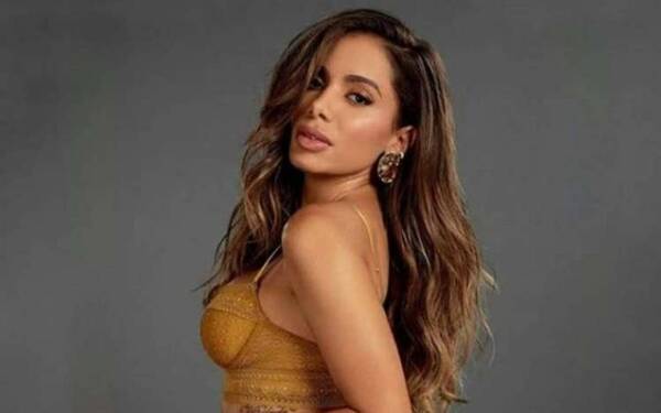Diario HOY | Anitta, la primera brasileña en liderar el ránking mundial de Spotify con "Envolver"