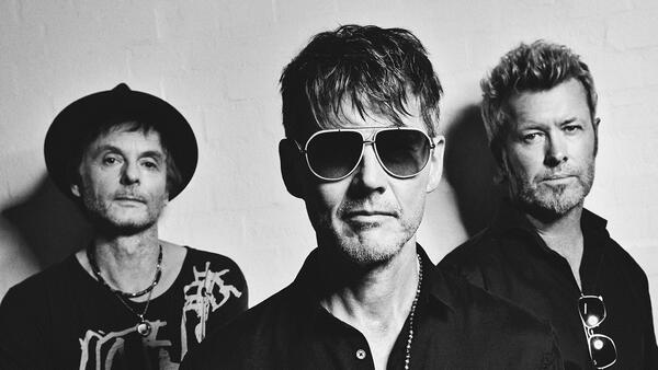 ¡En Paraguay, este domingo 27 de marzo! a-ha: “Hunting High And Low” World Tour
