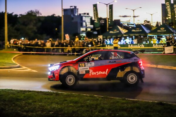Rally Trans Itapúa: Zaldívar y Lafarja mandan en la nocturna