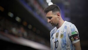 Messi pone en duda su continuidad en selección de Argentina