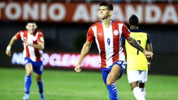 Robert Morales y un gol parecido al de Martín Palermo