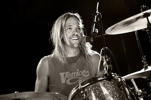 Muere en Colombia Taylor Hawkins, baterista de Foo Fighters
